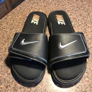 Nike slides